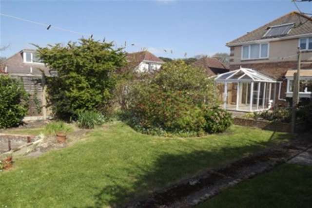 Image of 3 bedroom Detached house to rent in Wickfield Avenue Christchurch BH23 at Christchurch, BH23 1JB