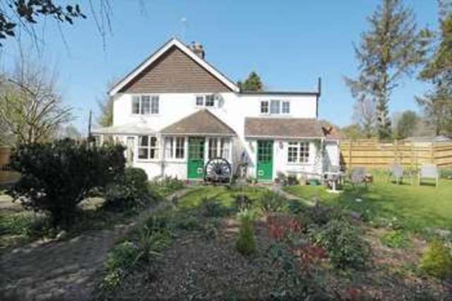  Image of 2 bedroom Detached house for sale in Church Lane Hellingly Hailsham BN27 at Church Lane Hellingly Hailsham, BN27 4HA