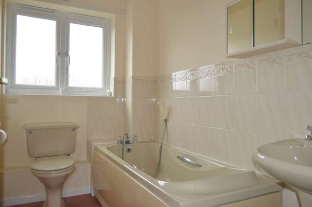  Image of 2 bedroom Terraced house to rent in Churchfields Shoeburyness Southend-on-Sea SS3 at Churchfields Shoeburyness Southend On Sea, SS3 8TW