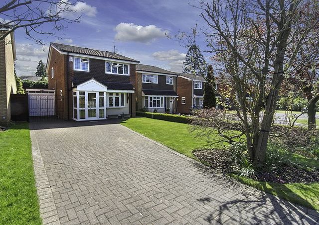  Image of 4 bedroom Detached house for sale in Long Acre Codsall Wolverhampton WV8 at Long Acre Codsall Wolverhampton, WV8 2EG