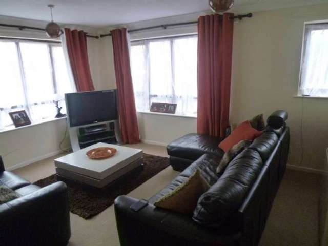  Image of 2 bedroom Flat to rent in Columbia Place Campbell Park Milton Keynes MK9 at Milton Keynes, MK9 4AF