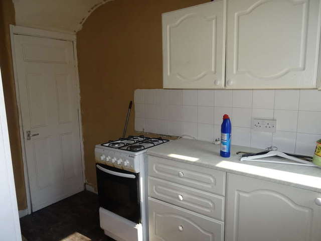  Image of 2 bedroom Terraced house for sale in Compton Terrace Leeds LS9 at Harehills Leeds West Yorkshire, LS9 7BZ
