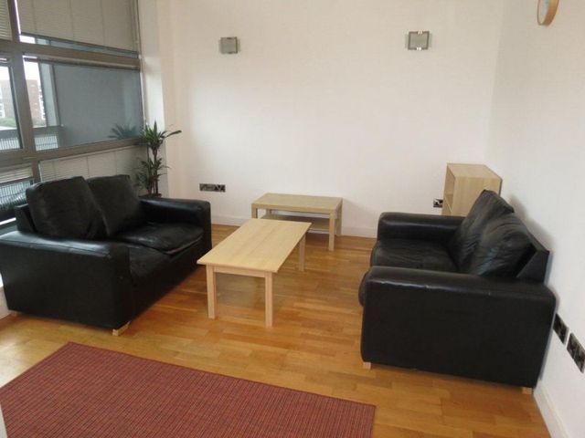  Image of 2 bedroom Apartment to rent in Henry Street Manchester M4 at 1 Henry Street  Manchester City, M4 5DA