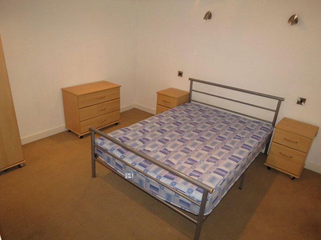  Image of 2 bedroom Apartment to rent in Henry Street Manchester M4 at 1 Henry Street  Manchester City, M4 5DA