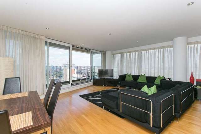  Image of 3 bedroom Apartment for sale in Western Gateway London E16 at Western Gateway  London, E16 1AQ