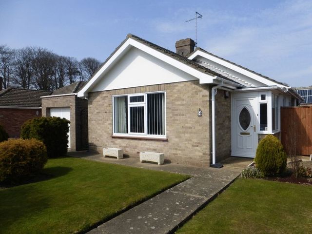  Image of 2 bedroom Detached house for sale in Mills Drive Corton Lowestoft NR32 at Mills Drive Corton Lowestoft, NR32 5JB