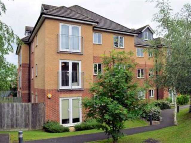  Image of 2 bedroom Flat to rent in Craig Avenue Tilehurst Reading RG30 at Craig House  Reading, RG30 2PF