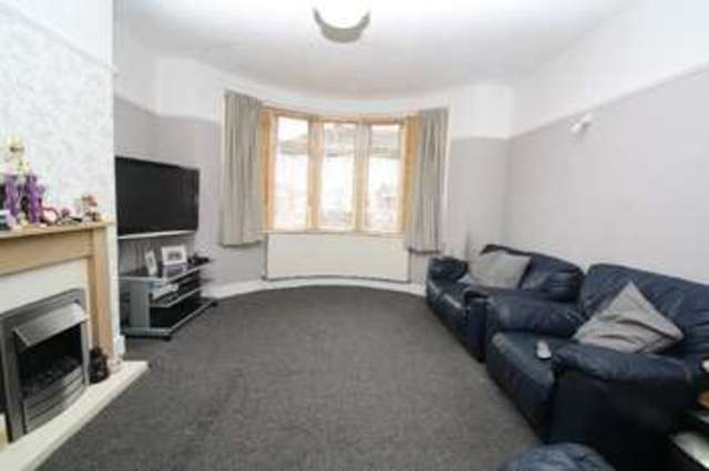  Image of 3 bedroom Property to rent in Crawford Gardens London N13 at Crawford Gardens London London, N13 5TD