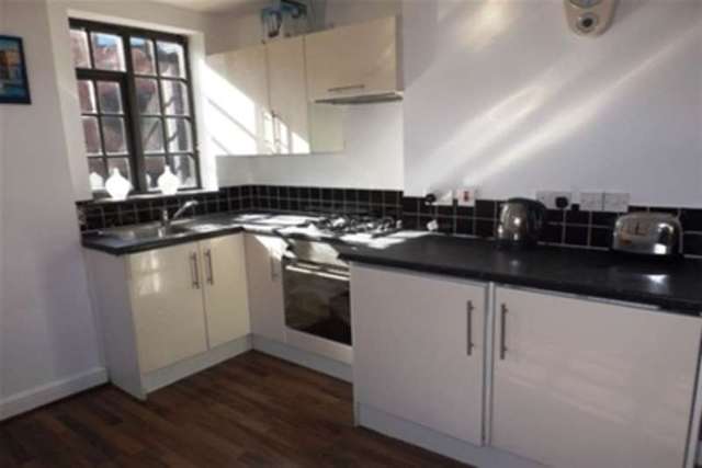  Image of Flat to rent in Lambert Street Sheffield S3 at Sheffield, S3 7BG