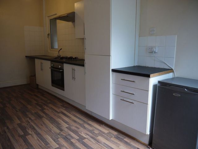  Image of 2 bedroom Detached house to rent in Daisy Street Great Horton Bradford BD7 at Daisy Street  Bradford, BD7 3PL