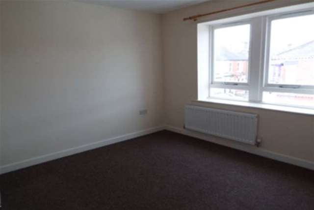  Image of 2 bedroom Flat to rent in Outram Street Darlington DL3 at Darlington, DL3 7DP