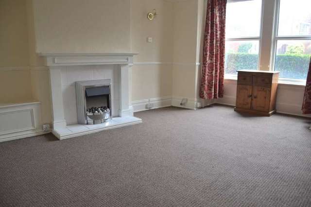  Image of 3 bedroom Terraced house for sale in Dewsbury Road Ossett WF5 at Ossett West Yorkshire, WF5 9LR