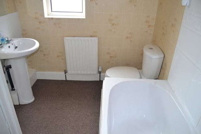  Image of 3 bedroom Terraced house for sale in Dewsbury Road Ossett WF5 at Ossett West Yorkshire, WF5 9LR