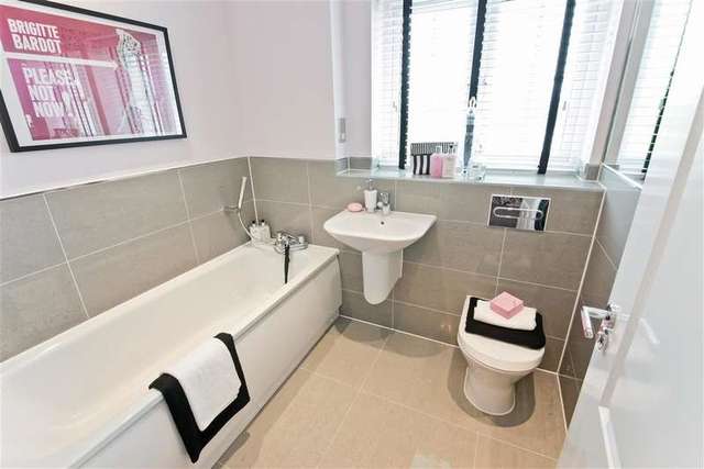  Image of 5 bedroom Detached house for sale in Discovery Drive Kings Hill West Malling ME19 at Kings Hill West Malling West Malling, ME19 4DS