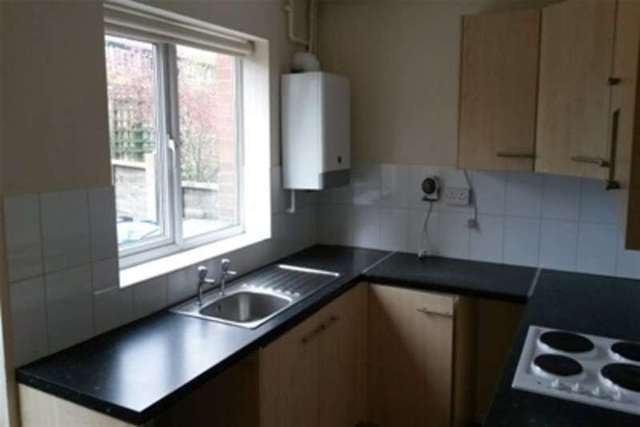  Image of 2 bedroom Terraced house to rent in Dove Close Birchwood Warrington WA3 at Warrington, WA3 6QH