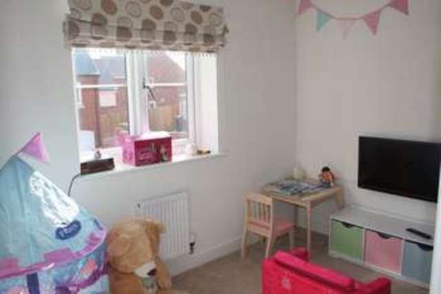  Image of 4 bedroom Detached house for sale in Dowling Drive Pershore WR10 at Dowling Drive  Pershore, WR10 3EF