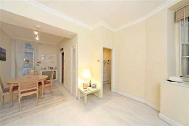  Image of 1 bedroom Flat to rent in Draycott Avenue London SW3 at London, SW3 3BX