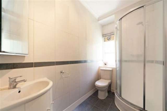  Image of 1 bedroom Flat to rent in Draycott Avenue London SW3 at London, SW3 3BX