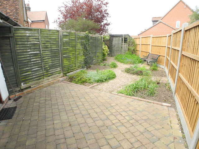  Image of 3 bedroom Terraced house to rent in Station Road Earsham Bungay NR35 at Earsham Bungay Norfolk, NR35 2TS