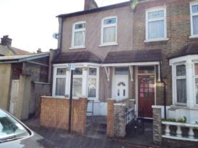  Image of 3 bedroom End of Terrace for sale in Grosvenor Gardens London E6 at East Ham  East Ham, E6 3EP