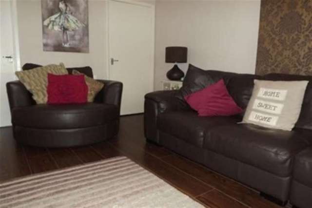  Image of 1 bedroom Flat to rent in Martin Court Eckington Sheffield S21 at Sheffield, S21 4HJ