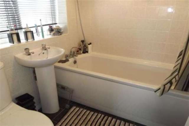  Image of 1 bedroom Flat to rent in Martin Court Eckington Sheffield S21 at Sheffield, S21 4HJ