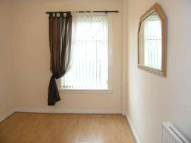  Image of 2 bedroom Terraced house for sale in Edinburgh Road Glasgow G33 at Glasgow Lanarkshire Stepps, G33 3QA