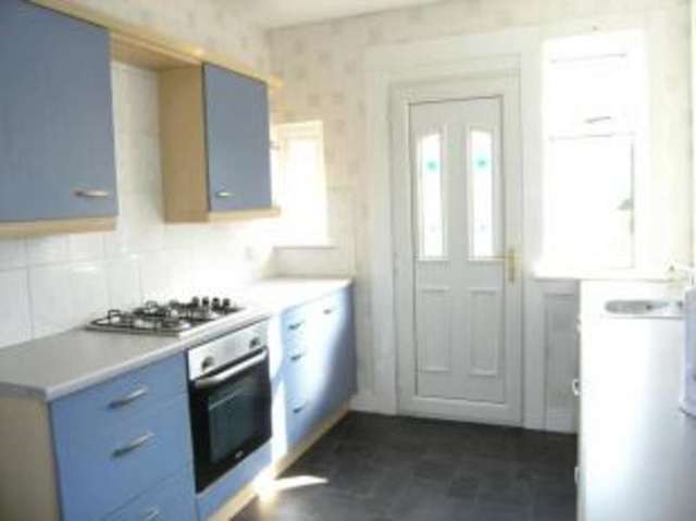  Image of 2 bedroom Terraced house for sale in Edinburgh Road Glasgow G33 at Glasgow Lanarkshire Stepps, G33 3QA