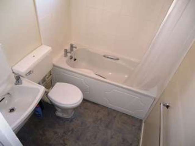  Image of 1 bedroom Flat to rent in Edison Road Stafford ST16 at Edison Road  Stafford, ST16 3NH
