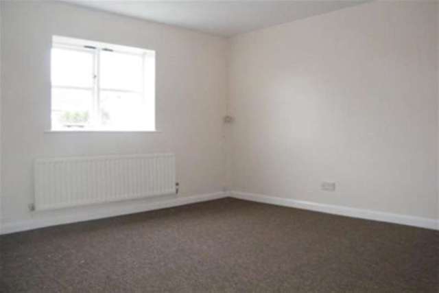  Image of 2 bedroom Detached house to rent in Ellesmere Road Bolton BL3 at Bolton, BL3 3JN