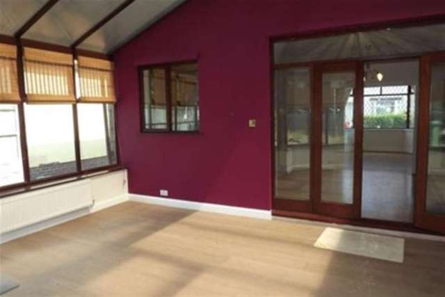  Image of 3 bedroom Detached house to rent in Elm Road Winwick Warrington WA2 at Warrington, WA2 9TW
