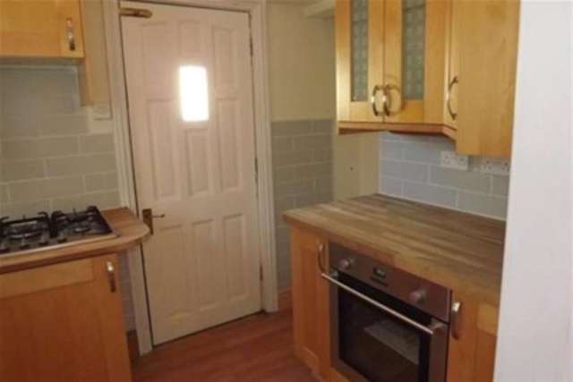  Image of 3 bedroom Detached house to rent in Elm Road Winwick Warrington WA2 at Warrington, WA2 9TW