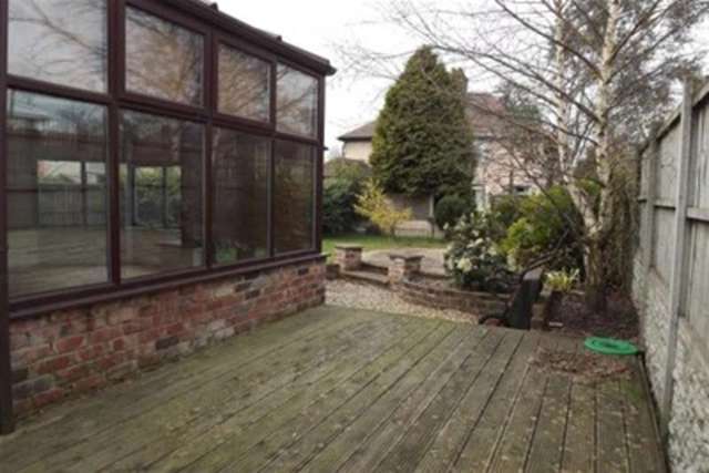  Image of 3 bedroom Detached house to rent in Elm Road Winwick Warrington WA2 at Warrington, WA2 9TW