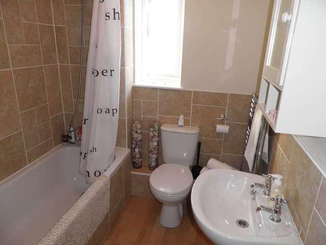  Image of 2 bedroom Property to rent in Ensign Court Westward Ho Bideford EX39 at Ensign Court Westward Ho Bideford, EX39 1UN