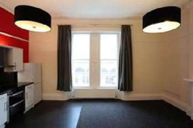 Image of 1 bedroom House Share to rent in Queens Road Clifton Bristol BS8 at Clifton Bristol Clifton, BS8 1QL