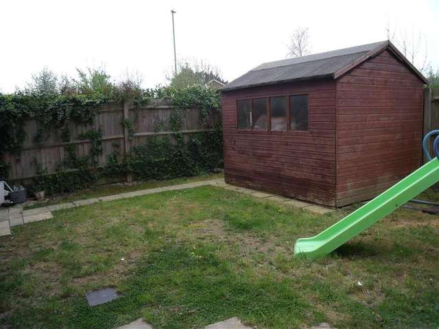  Image of 3 bedroom End of Terrace for sale in Faulkner Gardens Wick Littlehampton BN17 at Littlehampton West Sussex Littlehampton, BN17 6GS