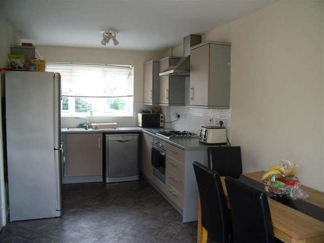  Image of 3 bedroom End of Terrace for sale in Faulkner Gardens Wick Littlehampton BN17 at Littlehampton West Sussex Littlehampton, BN17 6GS