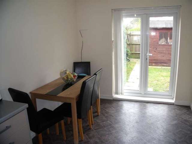  Image of 3 bedroom End of Terrace for sale in Faulkner Gardens Wick Littlehampton BN17 at Littlehampton West Sussex Littlehampton, BN17 6GS