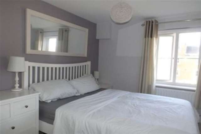 Image of 2 bedroom Flat to rent in Ffordd James Mcghan Cardiff CF11 at Cardiff, CF11 7JT