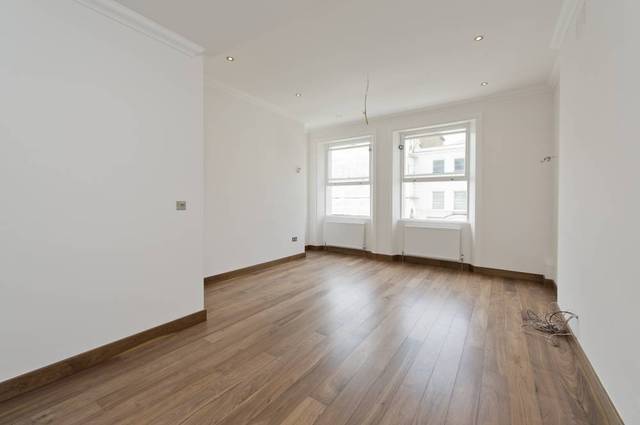  Image of 2 bedroom Flat to rent in De Vere Gardens London W8 at Fordham Court  9-13 De Vere Gardens, W8 5AP