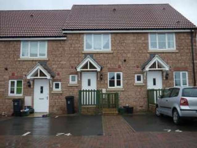  Image of 2 bedroom Terraced house to rent in Fowen Close Street BA16 at Fowen Close  Street, BA16 0FY