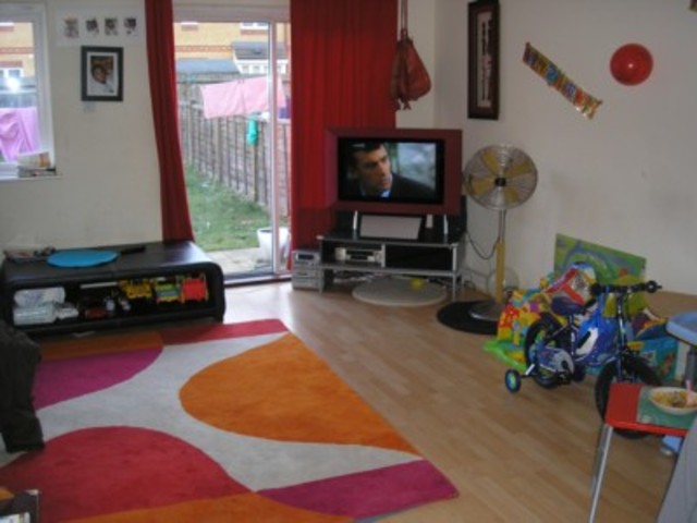  Image of 3 bedroom Semi-Detached house to rent in Galleons Drive Barking IG11 at Galleons Drive Barking Essex, IG11 0GU