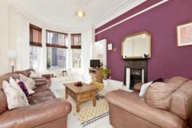  Image of 1 bedroom Flat for sale in Garthland Drive Dennistoun Glasgow G31 at Glasgow Lanarkshire Birkwood, G31 2RE