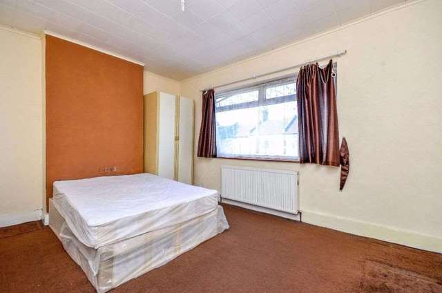  Image of 3 bedroom Terraced house for sale in Geere Road London E15 at Geere Road Stratford London, E15 3PP