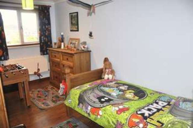 Image of 3 bedroom Semi-Detached house to rent in Genoa Court Andover SP10 at Genoa Court  Andover, SP10 5JB