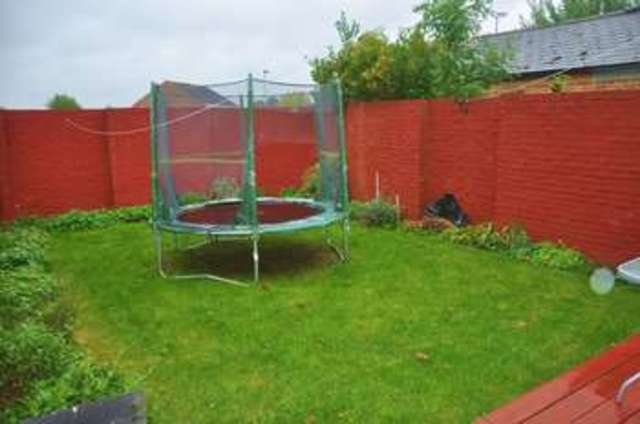  Image of 3 bedroom Semi-Detached house to rent in Genoa Court Andover SP10 at Genoa Court  Andover, SP10 5JB