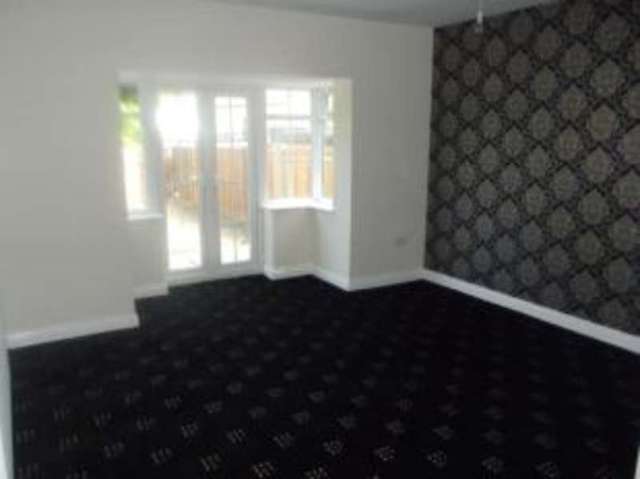  Image of 4 bedroom Semi-Detached house for sale in Glascote Road Glascote Tamworth B77 at Glascote Tamworth Glascote, B77 2BT