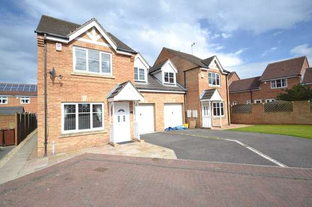  Image of 3 bedroom Semi-Detached house for sale in Gleneagles Court Normanton WF6 at Normanton West Yorkshire, WF6 1WW