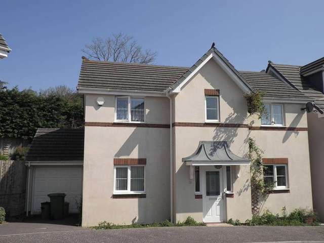 Image of 4 bedroom Detached house for sale in Goodwood Park Road Northam Bideford EX39 at Goodwood Park Road Northam Bideford, EX39 2RR