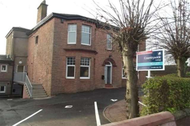  Image of 3 bedroom Flat to rent in Grahamshill Street Airdrie ML6 at Airdrie, ML6 7EN